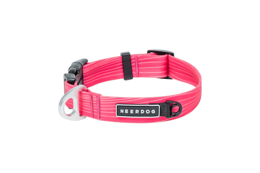 waterproof and odour-resistant dog collar made with PVC non-porous materials featuring durable hard wear, adjustable sizing and easy-to-clean design. Perfect for dogs that love mud, water and rolling in fox poo